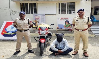 BIG NEWS : पिपलियामंडी पुलिस ने बाइक तस्कर को पकड़ा, अवैध मादक पदार्थ अल्प्राजोलम और डोडाचूरा जप्त, बाबूखेड़ा गांव का जाहिद गिरफ्तार, अब इसकी तलाश, पढ़े खबर