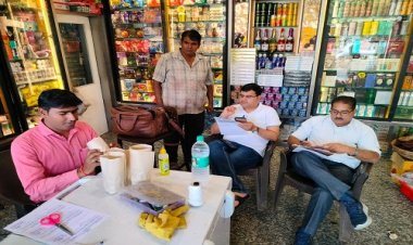 BIG NEWS : अलर्ट मोड पर खाद्य एवं औषधि प्रशासन विभाग, नीमच में इन दुकानों पर मारा छापामार, सिरप और चॉकलेट के लिए नमूने, जांच रिपोर्ट आने के बाद होगी ये बड़ी कार्यवाही, पढ़े खबर