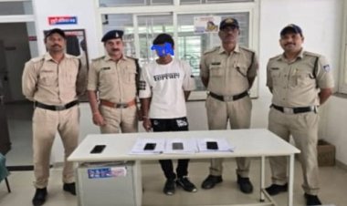 BIG NEWS : जीआरपी पुलिस के हत्थे चढ़ा शातिर चोर, एक लाख से ज्यादा के मोबाइल बरामद, सूचना के बाद खाकी को ऐसे मिली सफलता, पढ़े खबर