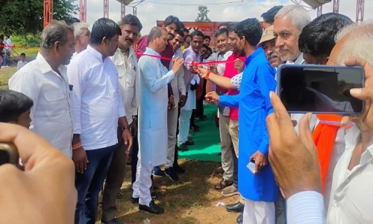 NEWS : विधायक सखलेचा पहुंचे अंबामाता मंदिर, शिलालेख का किया अनावरण, अब इस दरबार को लेकर नई योजना होगी तैयार, पढ़े खबर