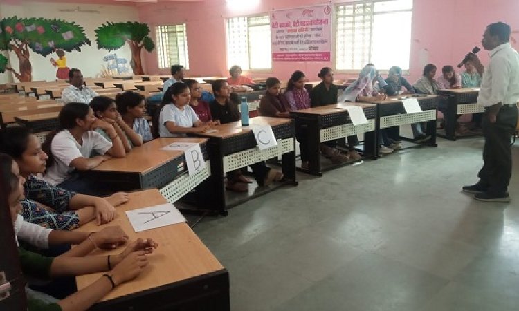 NEWS : जाजू कॉलेज में युवा उत्सव का अंतिम दिन, क्ले मॉडलिंग सहित विभिन्न विधाओं का हुआ आयोजन, इन छात्राओं ने दिखाई अपनी कलां, और प्रतियोगिताओं में मारी बाजी, पढ़े खबर