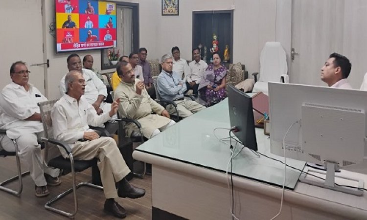 BIG NEWS : कार्यकर्ताओं के समर्थन में कांग्रेस नेता, एसपी से की मुलाकात, दर्ज हो रहे मुकदमों को लेकर रखा पक्ष, पढ़े खबर