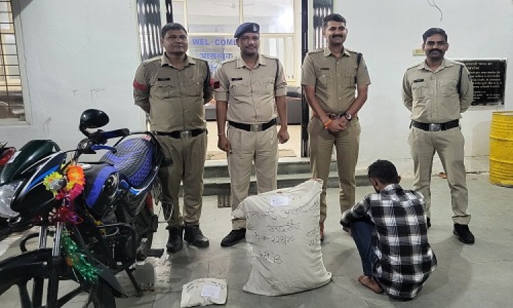 BIG NEWS : बाइक पर नशे की खुलेआम तस्करी, सूचना मिलते ही नई आबादी पुलिस ने की नाकाबंदी, फिर एमडी पाऊडर और डोडाचुरा जप्त, दो तस्कर भी गिरफ्तार, अब इनकी तलाश में जुटी खाकी, पढ़े खबर