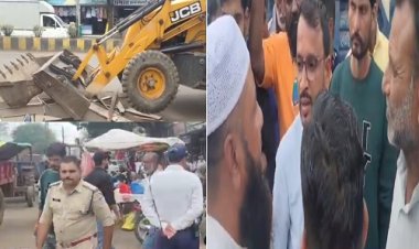 BIG NEWS : नीमच में मुख्य बाजार में निकले प्रशासनिक और पुलिस अधिकारी, दुकानों के बाहर से हटवाया अतिक्रमण, जप्ती की कार्यवाही भी, सख्त लहजे में दी हिदायत, पढ़े खबर