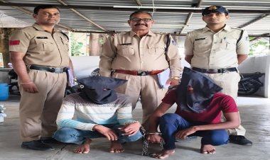 BIG NEWS : घर में जबरन घुसकर सदस्यों को दिखाया चाकू, और लूट को दिया अंजाम, आक्या गांव में हुई बड़ी वारदात का खुलासा, नीमच, मंदसौर और रतलाम की वाटेंड गैंग का पर्दाफाश, मनासा क्षेत्र के आरोपी गिरफ्तार, सोने चांदी के आभूषण व नगदी जप्त, अब इनकी तलाश में जुटी पुलिस, पढ़े खबर