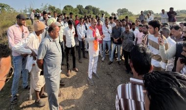 NEWS : मूहिक शक्ति का उत्कृष्ट उदाहरण, पाड़सूतिया में टूटी पाल की मरम्मत पूरी, भाजपा नेता मोतीसिंह शेखावत के निजी सहयोग से किसानों को मिली राहत, पढ़े खबर