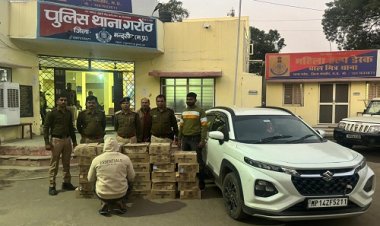 BIG NEWS : लक्जरी कार में अवैध नशे की तस्करी, सूचना मिलते ही गरोठ पुलिस ने की घेराबंदी, फिर डेढ़ लाख रूपए की देशी प्लेन व मसाला शराब जप्त, शामगढ़ क्षेत्र का विदवानसिंह भी गिरफ्तार, पढ़े खबर