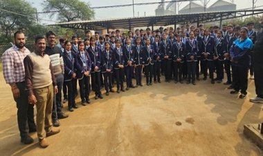 NEWS : व्यावसायिक शिक्षा, ज्ञानोदय इंटरनेशनल स्कूल के विद्यार्थियों ने किया औद्योगिक भ्रमण, स्वास्थ्य, सुरक्षा और पर्यावरणीय पहलुओं को समझना मुख्य उद्देश्य, ये शिक्षक भी रहें मौजूद, पढ़े खबर