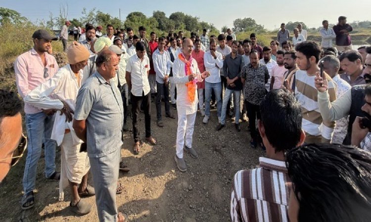 NEWS : मूहिक शक्ति का उत्कृष्ट उदाहरण, पाड़सूतिया में टूटी पाल की मरम्मत पूरी, भाजपा नेता मोतीसिंह शेखावत के निजी सहयोग से किसानों को मिली राहत, पढ़े खबर