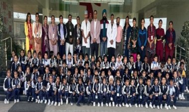 NEWS : नन्हें छात्र-छात्राओं ने किया ज्ञानोदय मल्टीस्पेशलिटी हॉस्पिटल का शैक्षणिक भ्रमण, डॉक्टरों ने समझाई फर्स्ट एड बॉक्स की विधि, प्राकृतिक स्थल की यात्रा भी कुछ यूं हुई संपन्न, पढ़े खबर