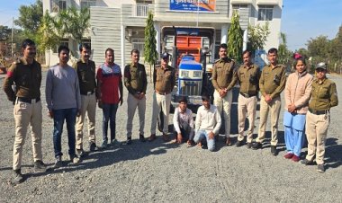 BIG NEWS : कृषि उपज मंडी में दिया इस वारदात को अंजाम, FIR के बाद हरकत में आई बघाना पुलिस, 36 घंटों में किया बड़ा खुलासा, चोरी गया 10 लाख का मश्रुका बरामद, दो आरोपी गिरफ्तार, अब इसकी तलाश, पढ़े खबर