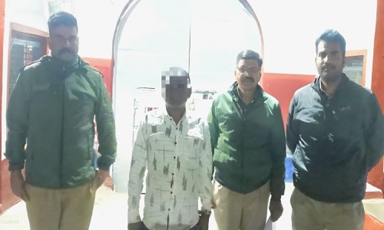 BIG NEWS : दलौदा थाना पुलिस को मिली बड़ी सफलता, यहां दबिश के बाद चोरी की बाइक बरामद, ऐसे हत्थे चढ़ा शातिर चोर, आरोपी राजबाबू ने मंडी क्षेत्र में दिया था वारदात को अंजाम, पढ़े खबर