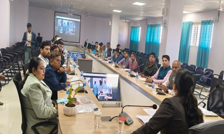 NEWS : पैरा लीगल वॉलिंटियर्स का एक दिवसीय प्रशिक्षण संपन्न, विधिक अधिकार और जेल नियमावली के संबंध में दी जानकारी, उपयोगिता पर भी डाला प्रकाश, पढ़े खबर