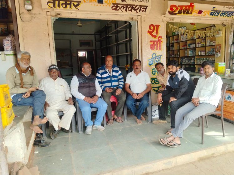 BIG NEWS :ब्लॉक कांग्रेस कमेटी अध्यक्ष अचानक पहुंचे चीताखेडा,फिर की कार्यकर्ताओ के साथ मुलाकात,कल के विरोध प्रदर्शन पर कही बड़ी बात,पढ़े आज़ाद मंसूरी की ये खबर