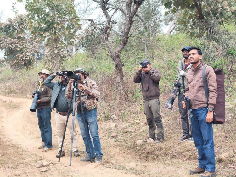 NEWS : गांधीसागर वन्यजीव अभयारण्य में एशियन वॉटरबर्ड सेंसस संपन्न, 169 प्रजातियों के पक्षी देखे गए, पढ़े खबर