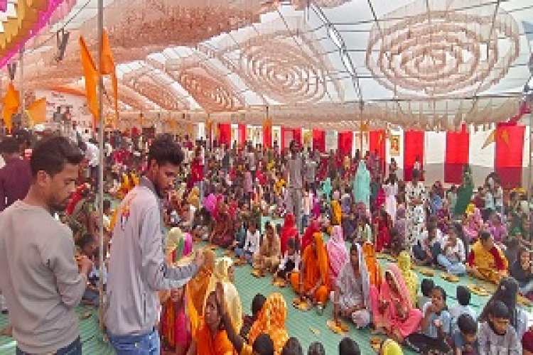 NEWS - सकल हिंदू समाज का नेतृत्व, विहीप एवं बजरंग दल का सहयोग, हुआ रामपुरा में राम रसोडे का आयोजन, पढ़े खबर