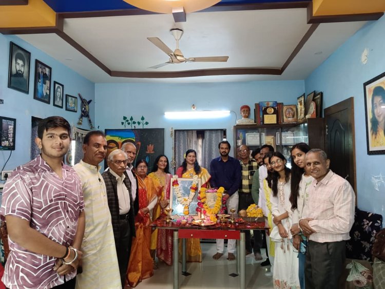 NEWS : वसंत की खुशबू में सजा शब्दों का संसार वसंत पंचमी पर निराला जयंती संग साहित्यकारों का अनूठा संगम, 21वें वर्ष भी जीवित रही परंपरा, पढ़े ये खबर।