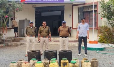 BREAKING NEWS: रामपुरा पुलिस की बड़ी और सख्त कार्रवाई,अवैध शराब के अड्डे पर दी दबिश, किया ग्राम आमलिया में 300 लीटर लहान  नष्ट,कार्रवाई से मचा हड़कंप,पढ़े खबर