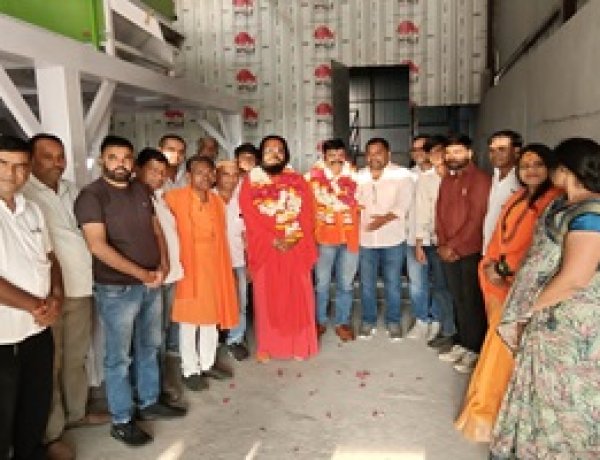 NEWS: दलौदा से मारूखेड़ी महादेव तक राष्ट्रीय अध्यक्ष डॉ. भंवर सिंह चौधरी का भव्य स्वागत, आतिशबाजी के बीच निकली यात्रा, हुआ विशाल हिंदू सम्मेलन,पढ़े खबर