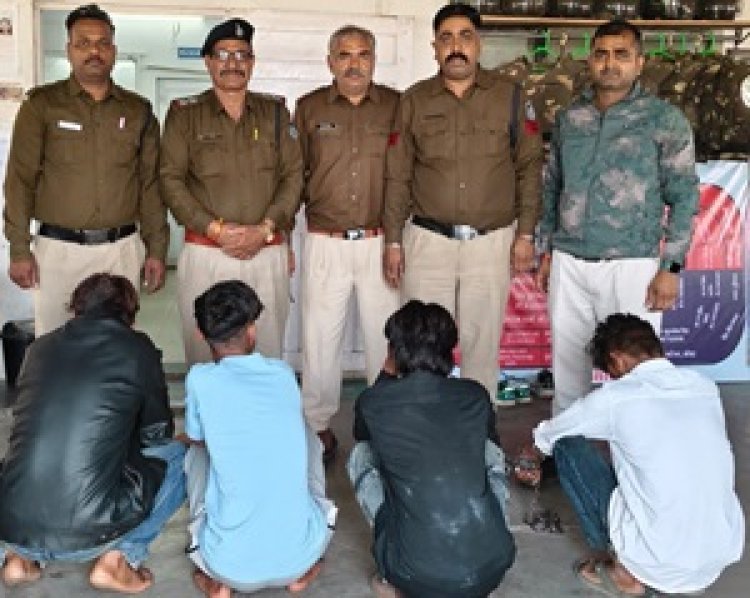 BIG NEWS: ‘ऑपरेशन क्लीन-अप’ में मंदसौर पुलिस को मिली बड़ी सफलता, 24 घंटे में किया लूटकांड का पर्दाफाश, 4 आरोपी गिरफ्तार, नकदी, मोबाइल व बाइक जब्त, पढ़े खबर