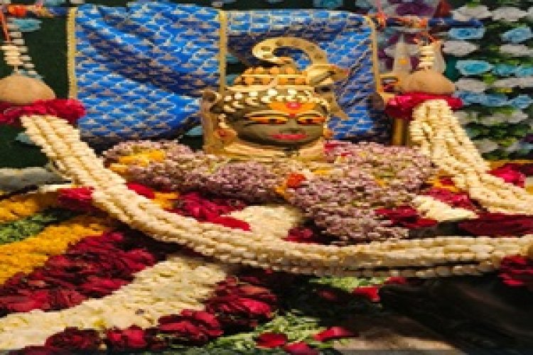 NEWS: मंदिरों की नगरी मनासा में महाशिवरात्रि पर उमड़ा आस्था का सैलाब, मुक्तिधाम पर सजा भव्य रात्रिकालीन एक दिवसीय मेला, पढ़े खबर