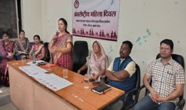 NEWS:महिला दिवस पर नीमच में महिलाओं का शक्ति उत्सव,आंगनबाड़ी कार्यकर्ताओं को मिला सम्मान,महिलाओं को सशक्त बनने का दिया संदेश, पढ़े खबर 
