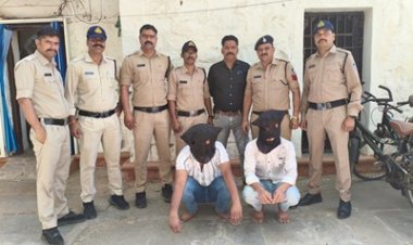 BIG NEWS: मंदसौर पुलिस को मिली बड़ी सफलता,2 किलो अफीम के साथ 2 तस्कर गिरफ्तार, 11.35 लाख का माल जब्त, 2019 से फरार आरोपी भी दबोचा, पढ़े खबर