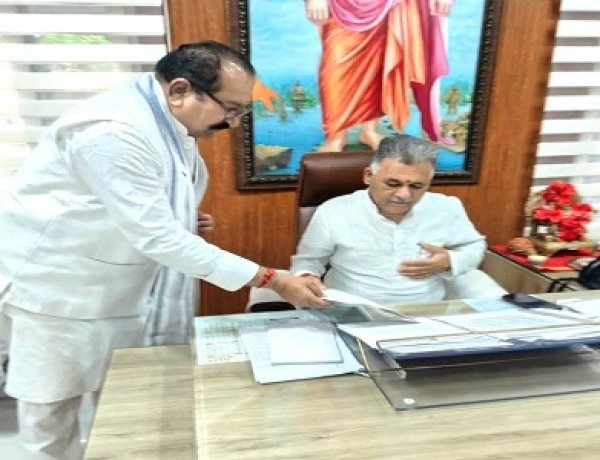 BIG NEWS: नीमच में शिक्षा क्रांति का बिगुल,विधायक दिलीपसिंह परिहार के प्रयासों से 2.83 करोड़ की सौगात, अब कॉलेज बनेगा आधुनिक सुविधाओं का हब, पढ़े खबर 