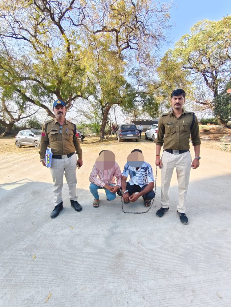 BIG NEWS : सुवासरा पुलिस की बड़ी कार्रवाई, एमडी ड्रग्स केस के दो फरार इनामी आरोपी गिरफ्तार,लंबे समय से फरार शिवपाल उर्फ श्रीपाल और ईश्वर पुलिस गिरफ्त में, एनडीपीएस एक्ट के मामले में थी तलाश,पढ़े ये खबर