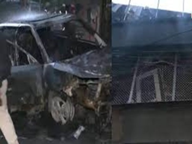 BIG NEWS : “चार्जिंग बनी चिता! इंदौर में इलेक्ट्रिक कार से उठी आग ने उजाड़ा पूरा परिवार, सिलेंडर धमाकों से दहला शहर,6 जिंदा जले, 3 लड़ रहे जिंदगी की जंग,पढ़े खबर