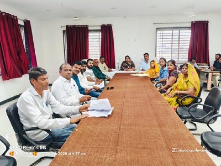 NEWS: पिपलियामंडी नगर परिषद की बैठक सम्पन्न, 2026-27 का बजट सर्वसम्मति से पास, 47 नामांतरण मंजूर, जनता को राहत देते हुए कोई नया कर नहीं, पढ़े खबर