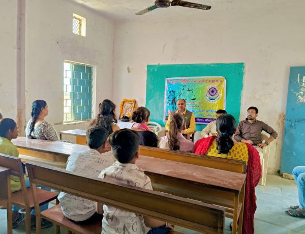 BIG NEWS : मनासा के कचौली में लीगल एड क्लिनिक: कानून की जानकारी अब गांव-गांव तक,हर महीने लगने वाले शिविर में ग्रामीणों की समस्याओं के समाधान पर दिया गया मार्गदर्शन,पढ़े ये खबर