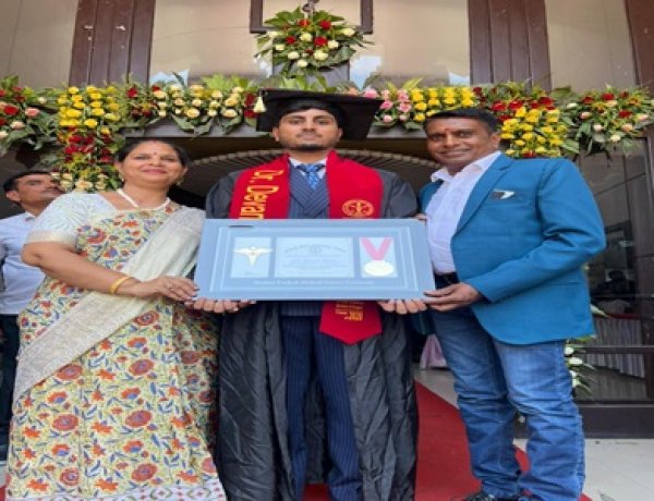 मेहनत का महापरिणाम: नीमच के देवांश जायसवाल बने डॉक्टर, MBBS की डिग्री हासिल कर समाज-राष्ट्र का नाम किया रोशन, अब जनता की सेवा का बड़ा संकल्प, पढ़े खबर