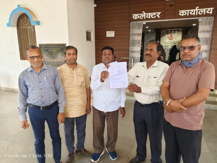 BIG NEWS : नीमच में सरकारी जमीन पर बाहरी लोगों की नजर, विरोध के बावजूद जारी अतिक्रमण,5000 वर्गफीट जमीन पर टीन शेड,पत्थर डालकर कब्जा करने का आरोपद,स्तावेज नहीं फिर भी दबंगई,गणपति नगर के वासियो को दी जा रही धमकी,पढ़े ये खबर