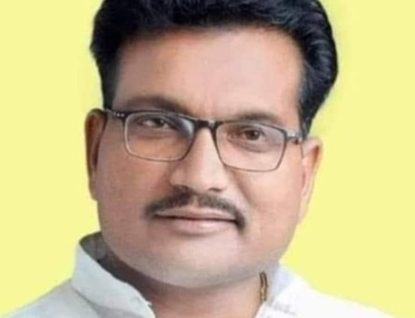 BREAKING NEWS: नीमच कांग्रेस में संगठन का सबसे बड़ा विस्तार, 11 ब्लॉक अध्यक्षों सहित 50 पदाधिकारियों की घोषणा, गांव-गांव तक पार्टी को मजबूत करने का अभियान तेज, पढ़े खबर