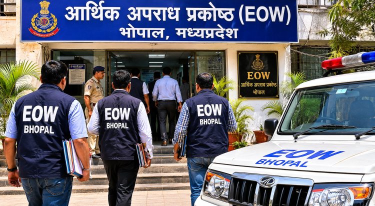 BIG NEWS: मरा हुआ शख्स बना जमीन का वारिस… फिर खुला ऐसा राज कि उड़ गए अधिकारियों के होश! नीमच में फर्जी वारिस बनाकर करोड़ों की जमीन हड़पने की साजिश का पर्दाफाश, पूर्व सरपंच-तहसीलदार समेत 6 पर केस, पढ़े खबर
