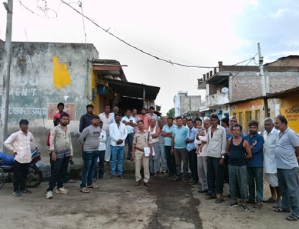 NEWS : मनासा के ग्राम मोया में पुलिस ने खोले साइबर ठगों के राज... बताया कैसे एक गलत क्लिक, फर्जी लिंक या APK फाइल पलभर में खाली होगा आपका बैंक अकाउंट,कँहा करे शिकायत, पढ़े खबर