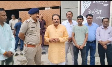 NEWS: नशे के खिलाफ मनोहर वाटिका में पुलिस का जनजागरण अभियान, पूर्व विधायक जितेंद्र गहलोत और पार्षदों ने युवाओं से की नशे से दूर रहने की अपील, पढ़े खबर