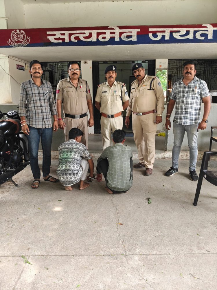 BIG NEWS: दिनदहाड़े डोडाचूरा तस्करी पर भावगढ़ पुलिस का बड़ा वार, चेकिंग देखकर भागे बाइक सवार, 25 किलो मादक पदार्थ के साथ दो तस्कर दबोचे, तीसरा आरोपी फरार, पढ़े खबर