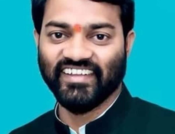 BREAKING NEWS: स्वरोजगार योजना में लोन वितरण पर बड़ा सवाल! पात्र हितग्राही बैंक के चक्कर काटने को मजबूर, भाजपा नेता ने उठाई आवाज, पढ़े खबर