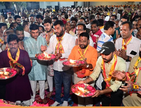 NEWS: मनासा में गूंजा 100वां सामूहिक हनुमान चालीसा पाठ, हजारों सनातन परिवारों ने लिया सत्संग का पुण्य लाभ, पढ़े खबर