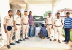 ​BIG CRIME BUST: आधी रात को MP-राजस्थान बॉर्डर पर रतनगढ़ पुलिस की घेराबंदी... जंगल की तरफ भागा एक शख्स, दूसरा मौके पर ही पकड़ाया! जब खुली बोलेरो नियो तो उड़ गए होश, आखिर 7 रहस्यमयी कट्टों का क्या है सच? पढ़ें पूरी खबर...