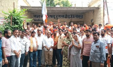 NEWS: देवनारायण की भक्ति में निकला आस्था का सैलाब! युवाओं की पैदल यात्रा ने बढ़ाया जोश, जनप्रतिनिधियों ने किया भव्य स्वागत, पढ़े खबर