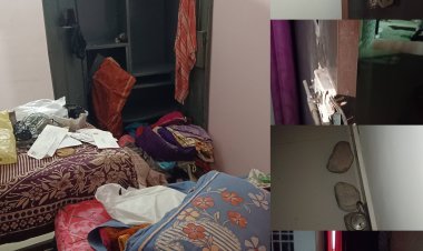 ​CRIME ALERT: आधी रात का खौफ, नीमच की इस कॉलोनी में आखिर कौन रख रहा है बंद मकानों पर नजर ?, 48 घंटे में फिर चटके ताले !,अंधेरे का फायदा या किसी जानकार की रेकी ?,खामोश गलियों में दहशत की दस्तक !,पढ़े राजू नागदा "दास्सा" की ये खबर
