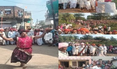 BREAKING NEWS: हरवार में माता रानी की खप्पर यात्रा में उमड़ा आस्था का सैलाब, ढोल-नगाड़ों की गूंज के बीच वाड़ी विसर्जन से गूंजा गांव, तालाब में विसर्जन के साथ शारदीय नवरात्रि का समापन, पढ़े खबर