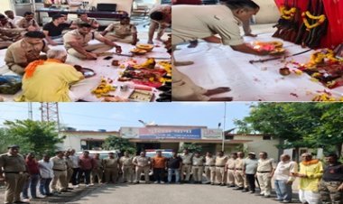 NEWS: विजयदशमी पर पिपलियामंडी थाने में गूंजा परंपरा का गौरव, थाना प्रभारी विक्रम सिंह इवने सहित पुलिस बल ने किया शस्त्र पूजन, पढ़े खबर