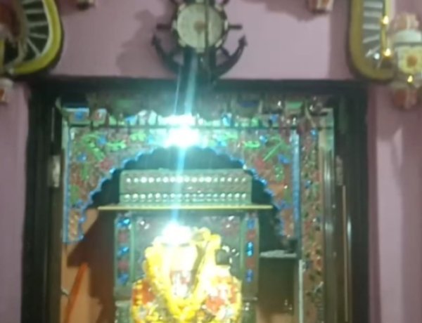 NEWS: महामाया दुधाखेड़ी माता मंदिर में देर रात तक गूंजते रहे गरबा-डांडिया के स्वर, भक्ति गीतों पर झूम उठा रामपुरा, दूसरे वर्ष भी उमड़ा श्रद्धा और उत्साह का सैलाब, पढ़े खबर